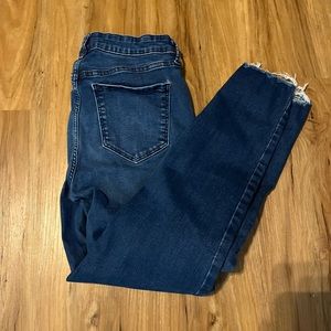 Old Navy Rockstar Super Skinny